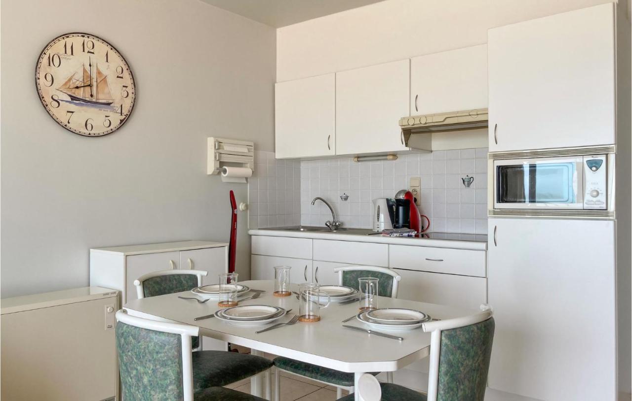 Nice Apartment In Oostende With Wifi Luaran gambar