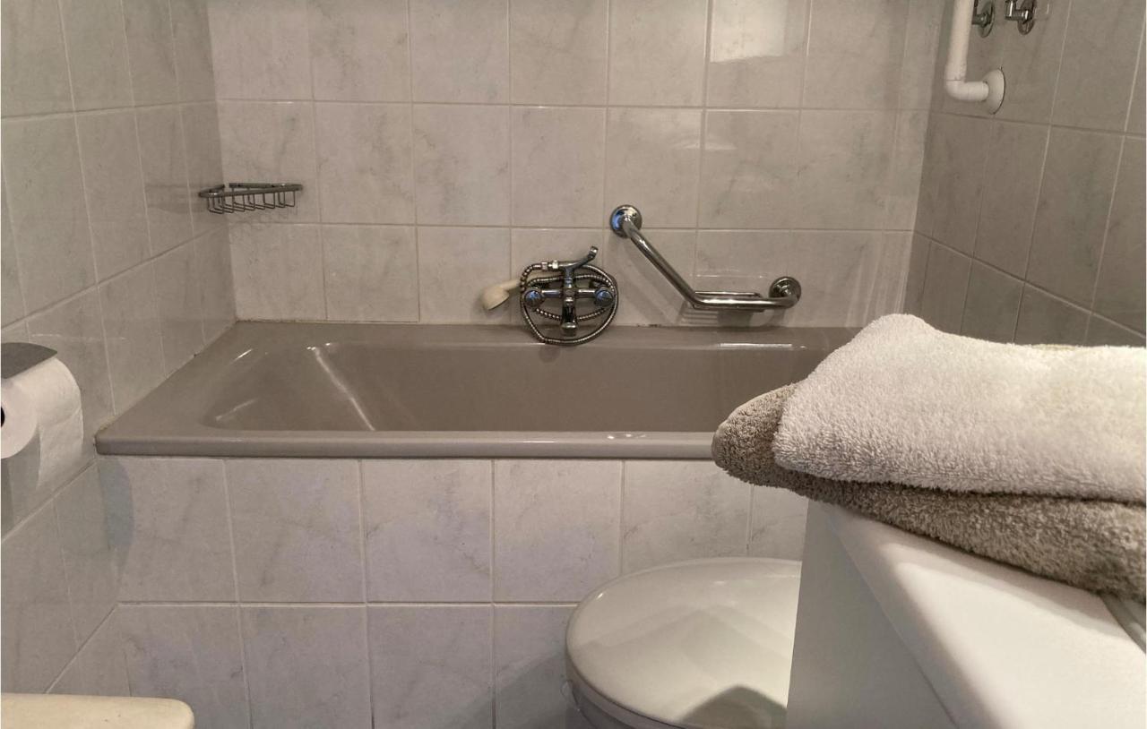 Nice Apartment In Oostende With Wifi Luaran gambar